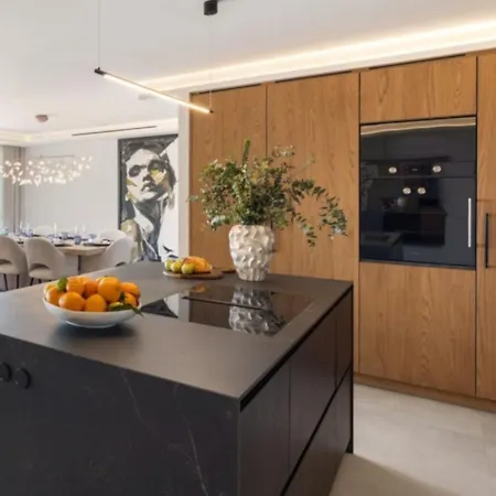 Manuel Catalan Apartment